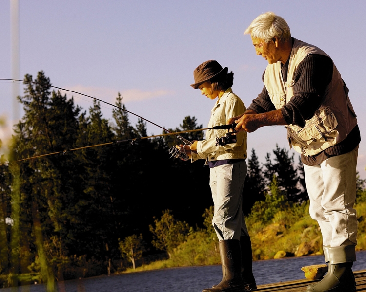 釣魚用品商家解析選購釣竿的技巧